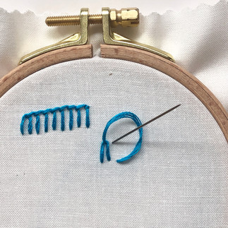 How to embroider the buttonhole stitch