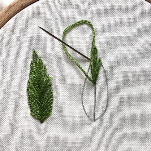 Detached Chain Leaf Fill Stitch