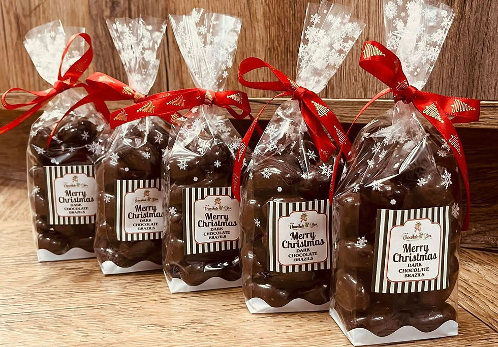 FESTIVE GIFT BAG - DARK CHOCOLATE BRAZILS