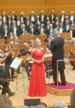 Strauss 200 – Alles Walzer!
