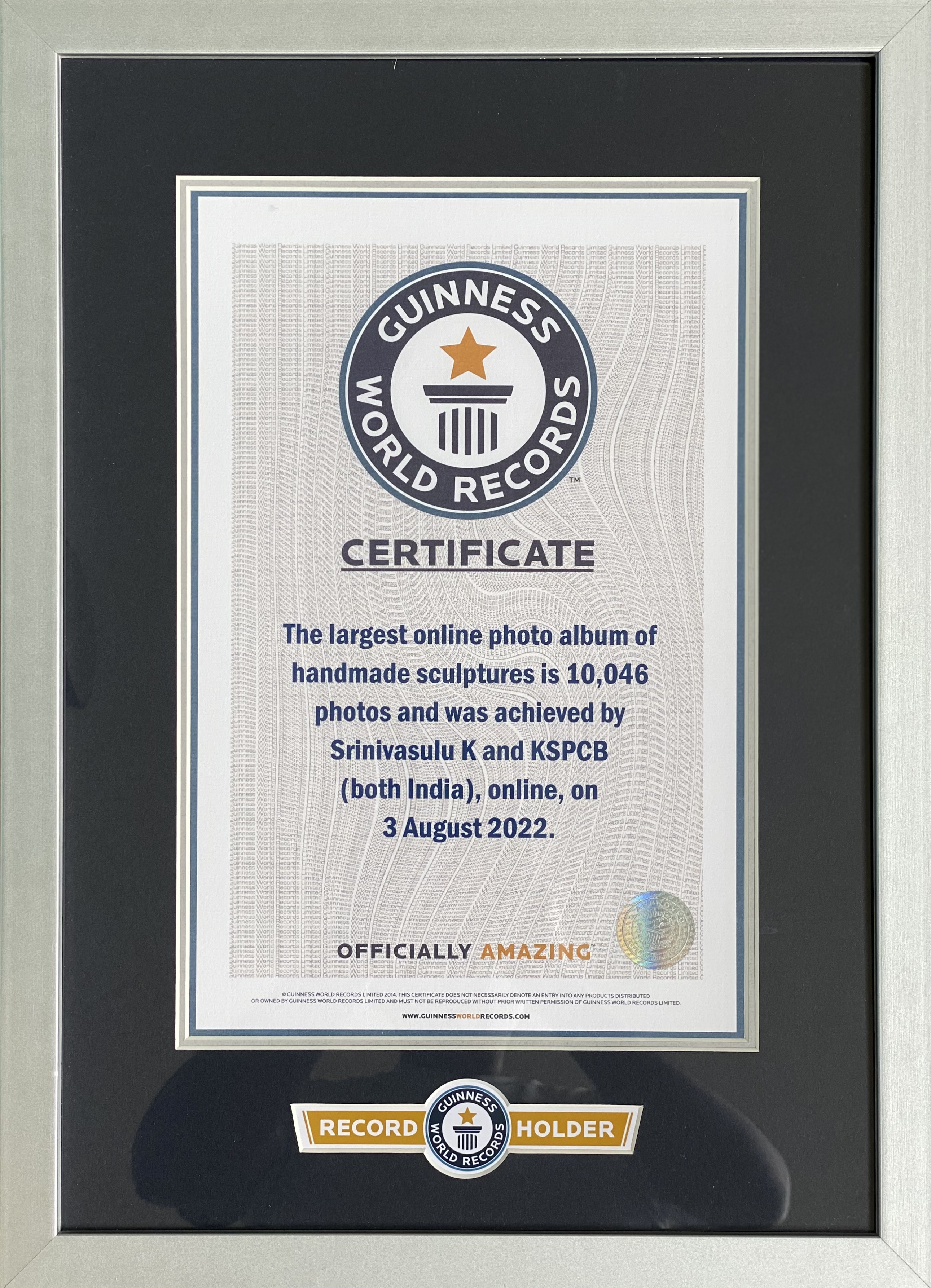 Guinness World Record Photo Album