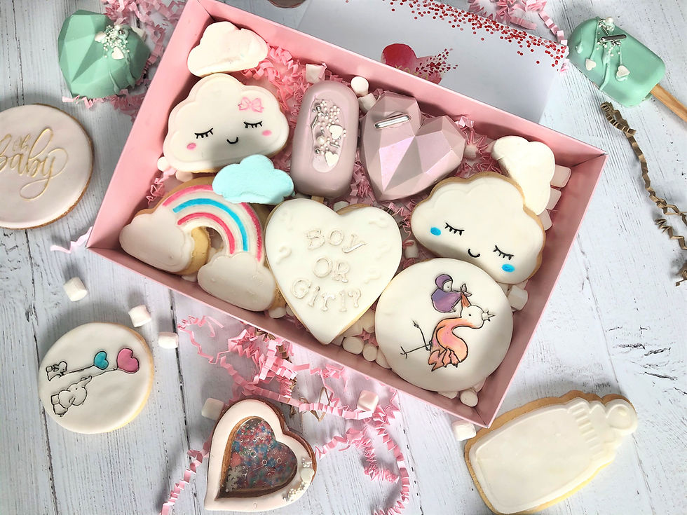 Μικρογραφία: Gender Reveal Themed - Deluxe Hamper / Treat Box