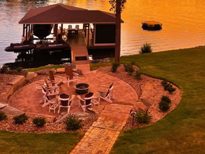 How Outdoor Spaces Help You Unplug & Slow Down 