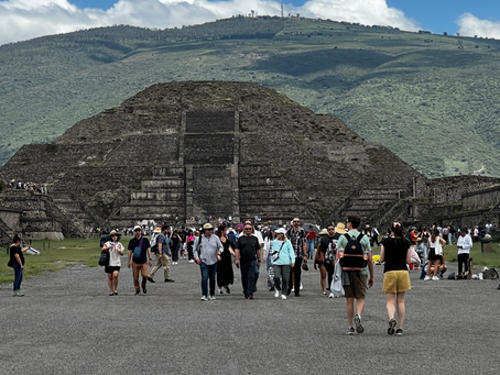 “Teotihuacan Unveiled: Explore the Mysteries with Your Personal Tour Guide in its car"