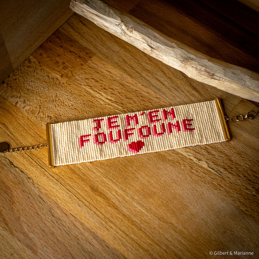 Miniature : Manchette " Je m'en foufoune"