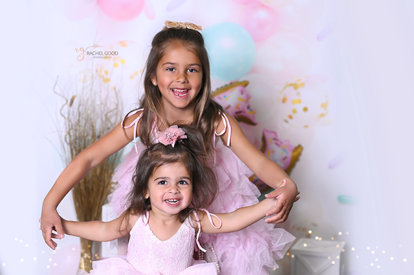 Lyla and Sophia | Milestone Session | North Olmsted Photographer