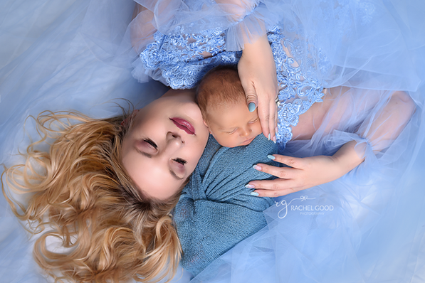 Strongsville newborn photographer, Meet Bryce