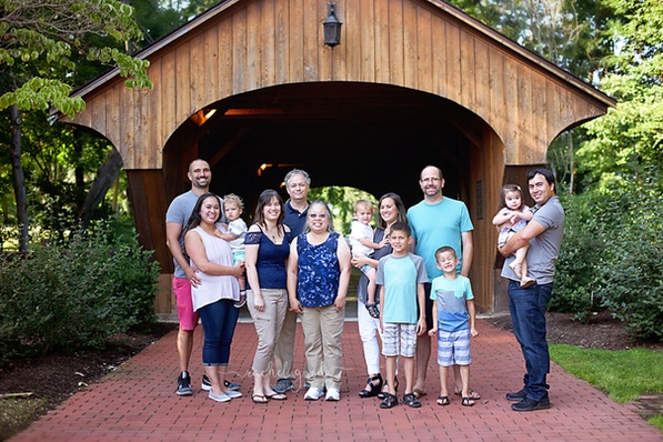 Extended Family Session. David Fortier Park