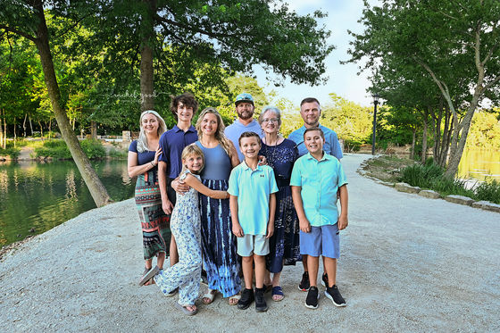 Herold Extended Family Session; Coe Lake- Berea, Ohio