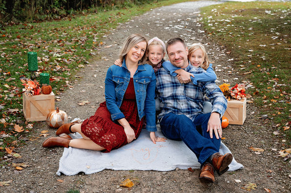 FALL MINIS ROUND 1 - North Park, Brunswick, Ohio Family Photographer Sneak peeks!
