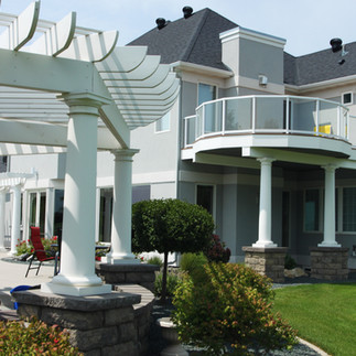 aluminum outdoor pergola on patio and deck