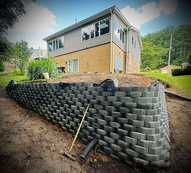 retaining wall.jpg