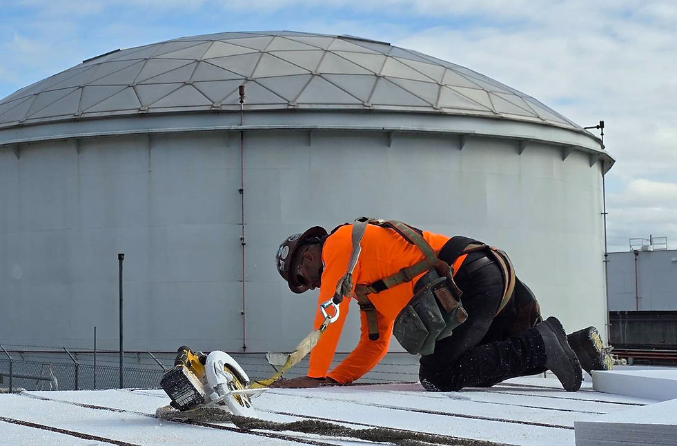 Commerical roof replacement_edited.jpg