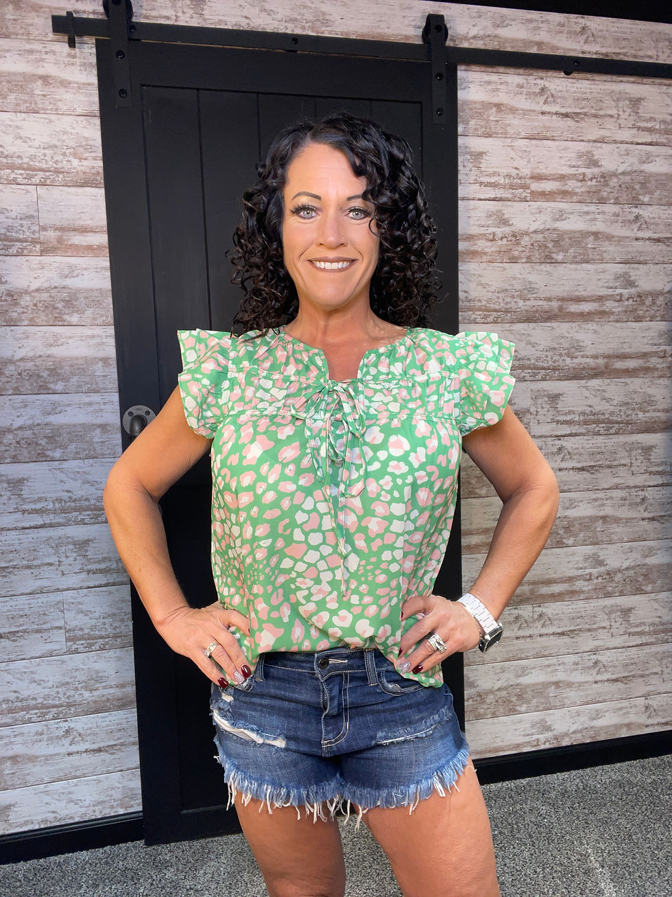 Thumbnail: Green Floral Tassel Tie Split Neck Puff Sleeve Blouse