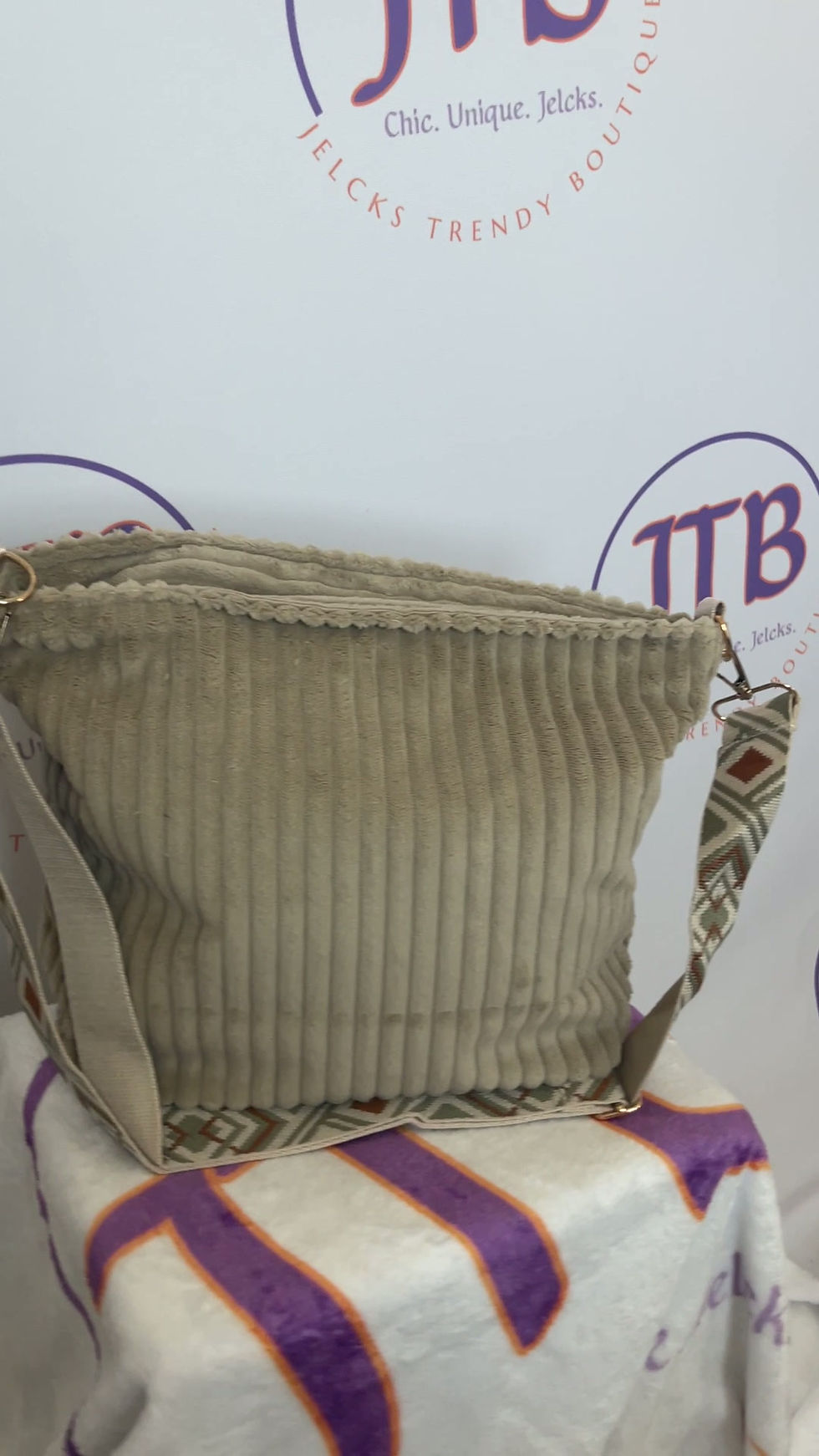 Thumbnail: Corduroy Handbag 