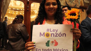 Puebla aprueba Ley Ácida y Ley Monzón