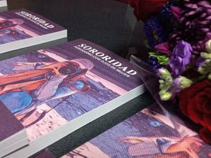 Presentan el libro "Sororidad Periodismo con ojos de Mujer" en la FCPyS