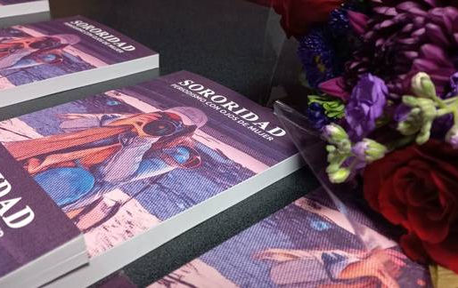 Presentan el libro "Sororidad Periodismo con ojos de Mujer" en la FCPyS