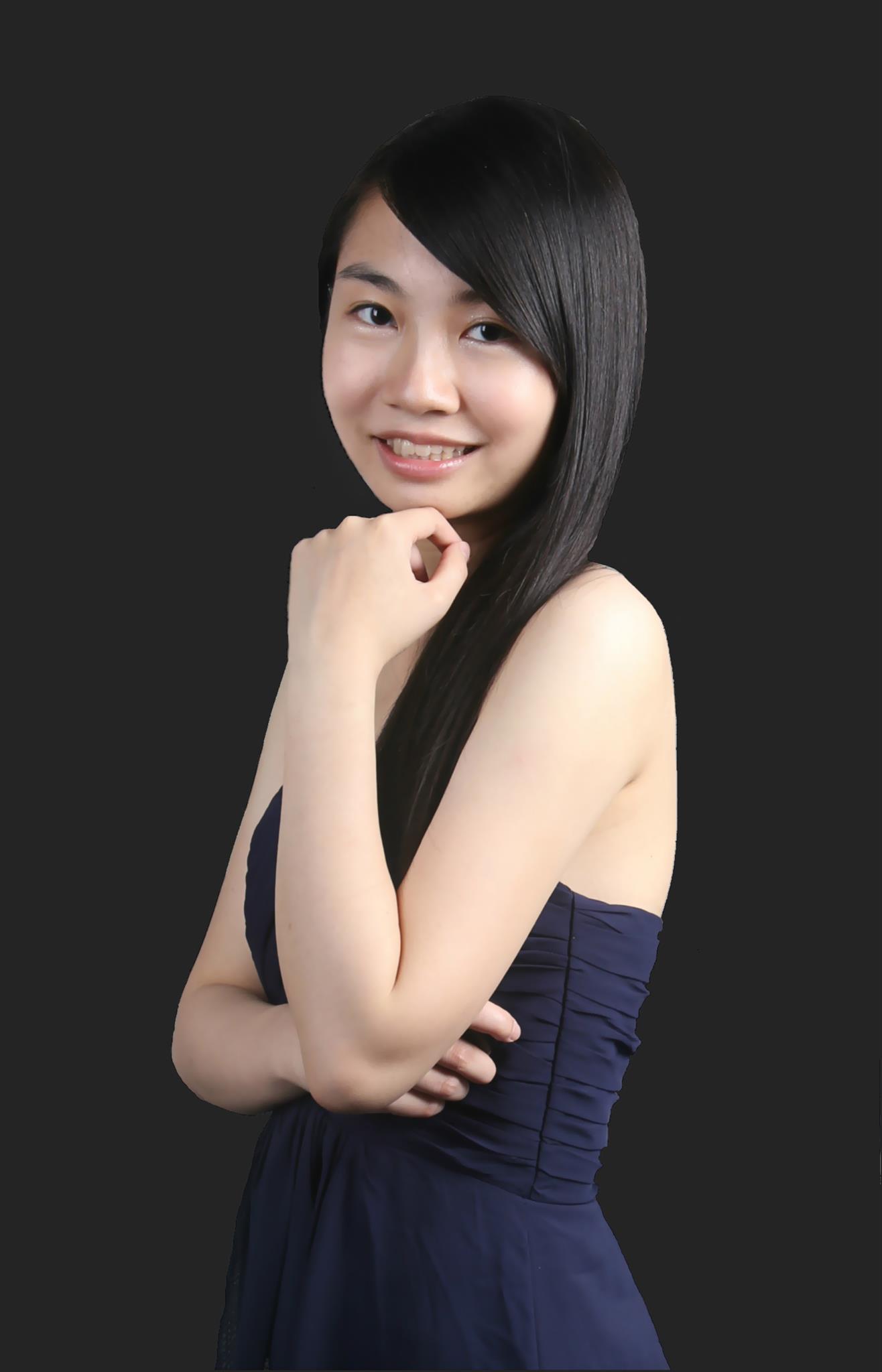 Anna Vienna Ho.jpg