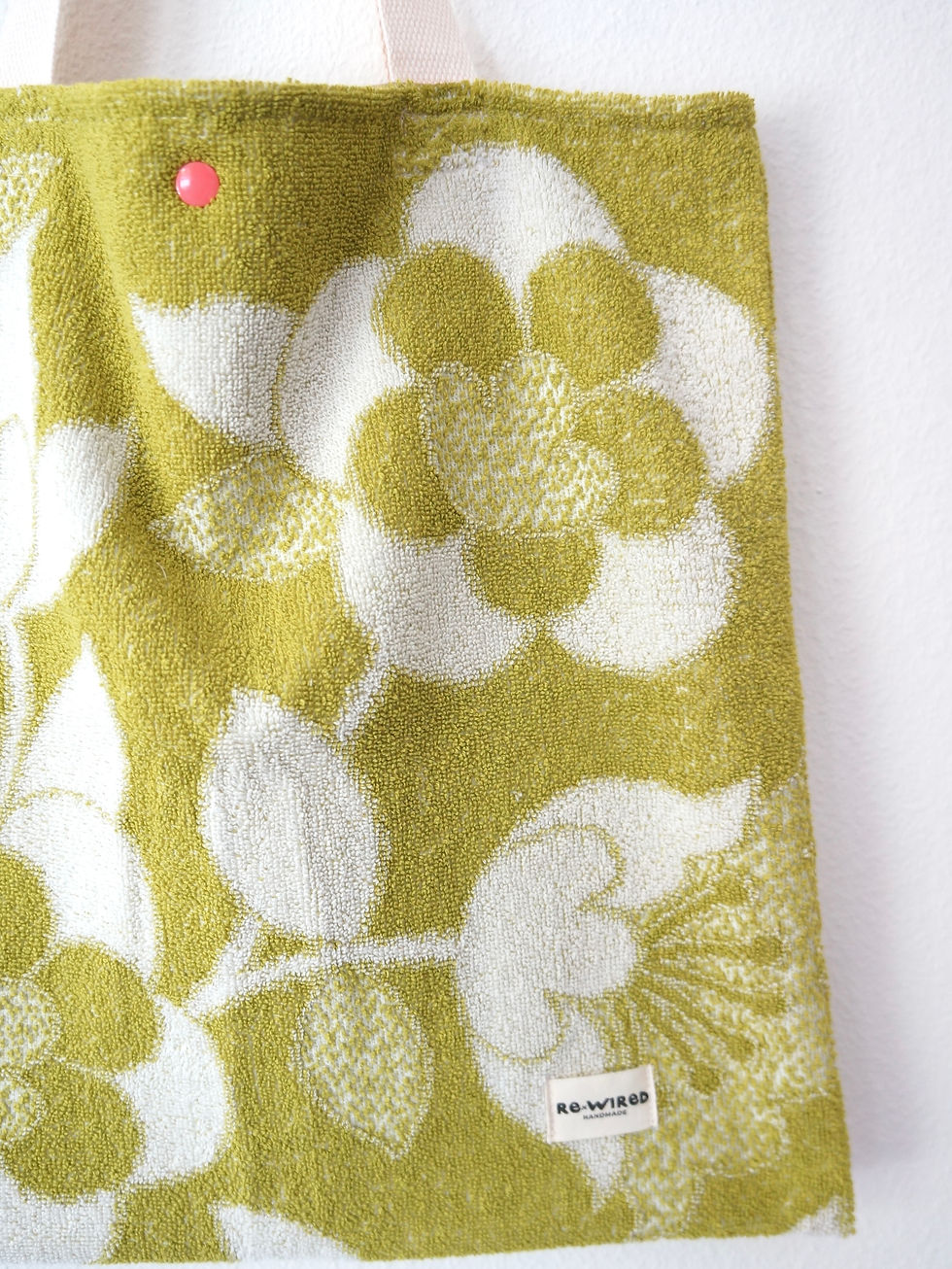 Thumbnail: Towel Shopper - Avocado Green - Floral