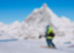 SHOOTING ON SKI