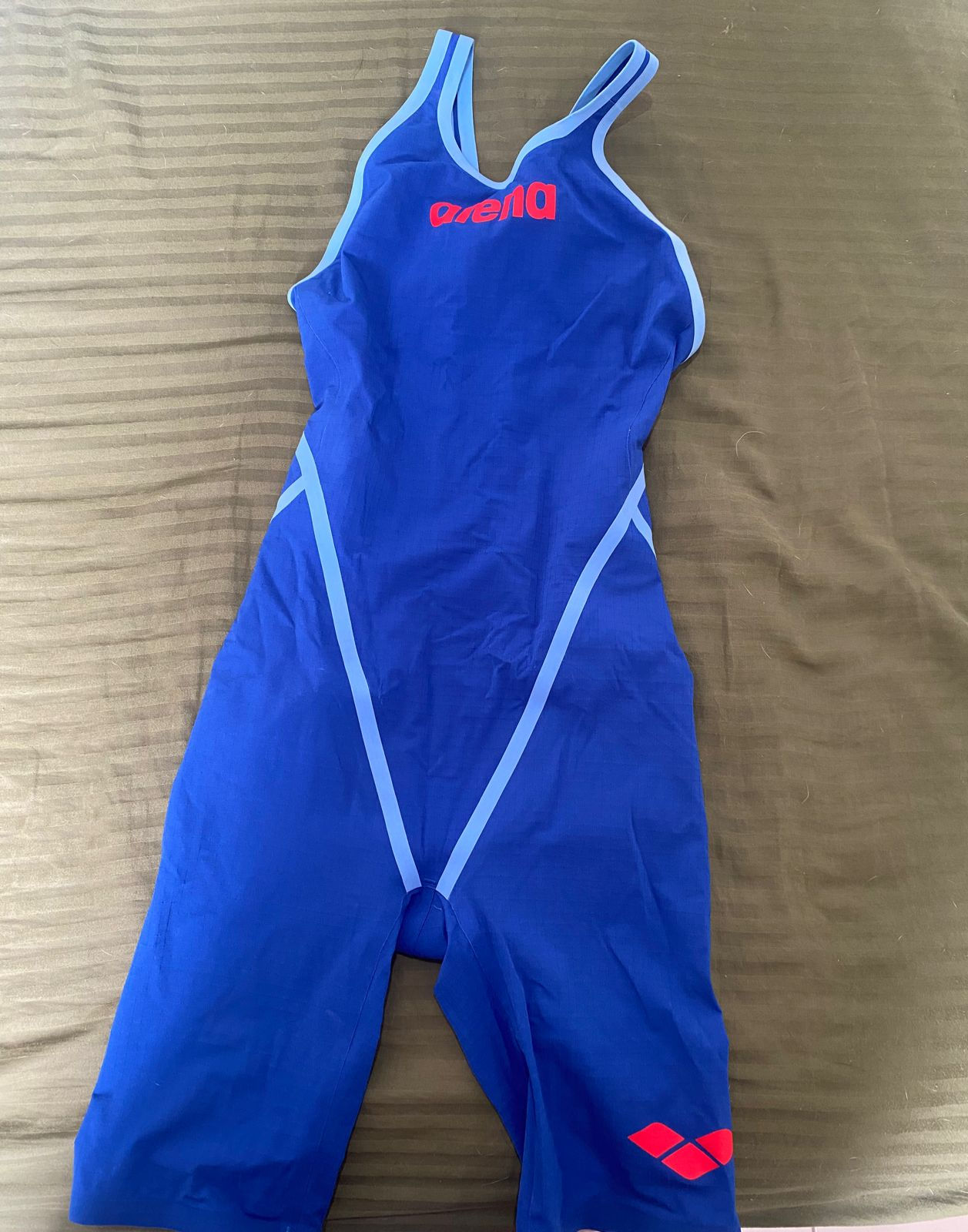 Arena Powerskin Carbon Core FX 32/ USA - 26