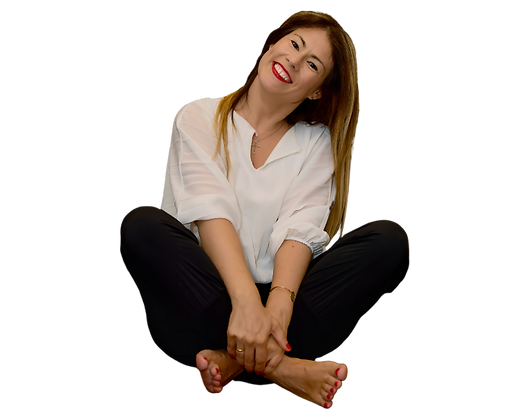 Raluca Maria homepage portrait Mentorship for Authenticity
