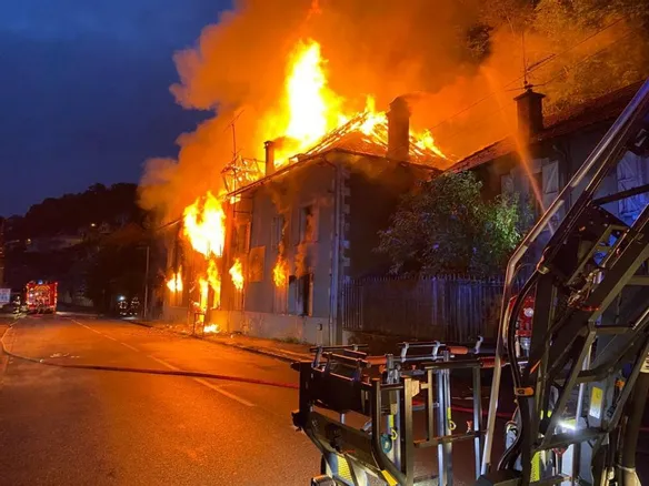 Incendie complet