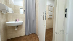 Grey_lokal-11