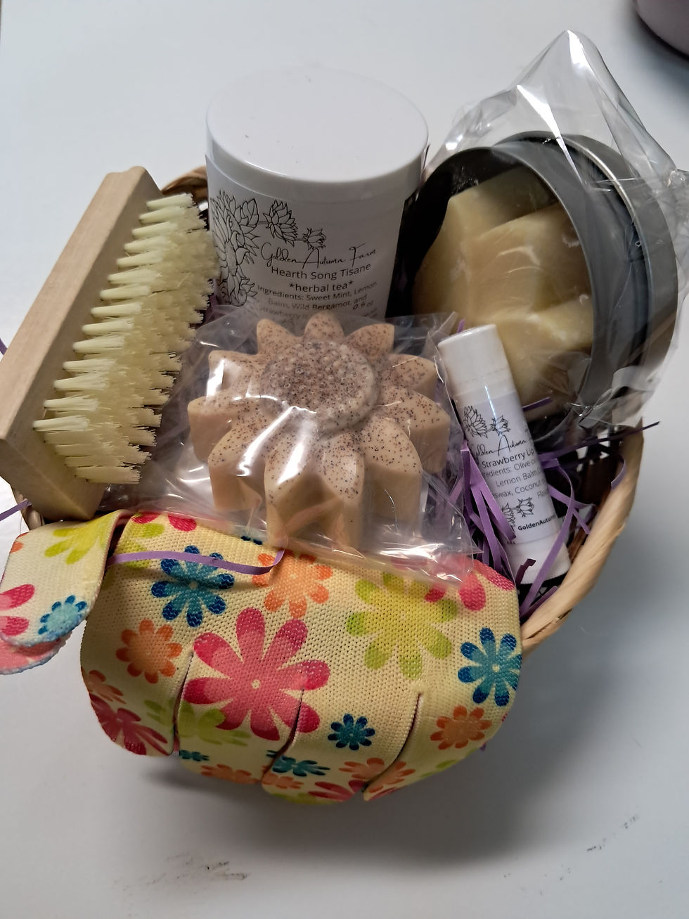 Thumbnail: Gardener's Gift Box