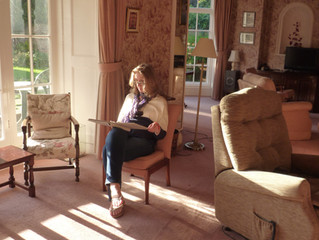On Writing: How to Make Fictional Characters Feel at Home