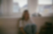Lily Williams: Moving from the UK, Getting Signed, & New Debut Project "How the Story Ends"