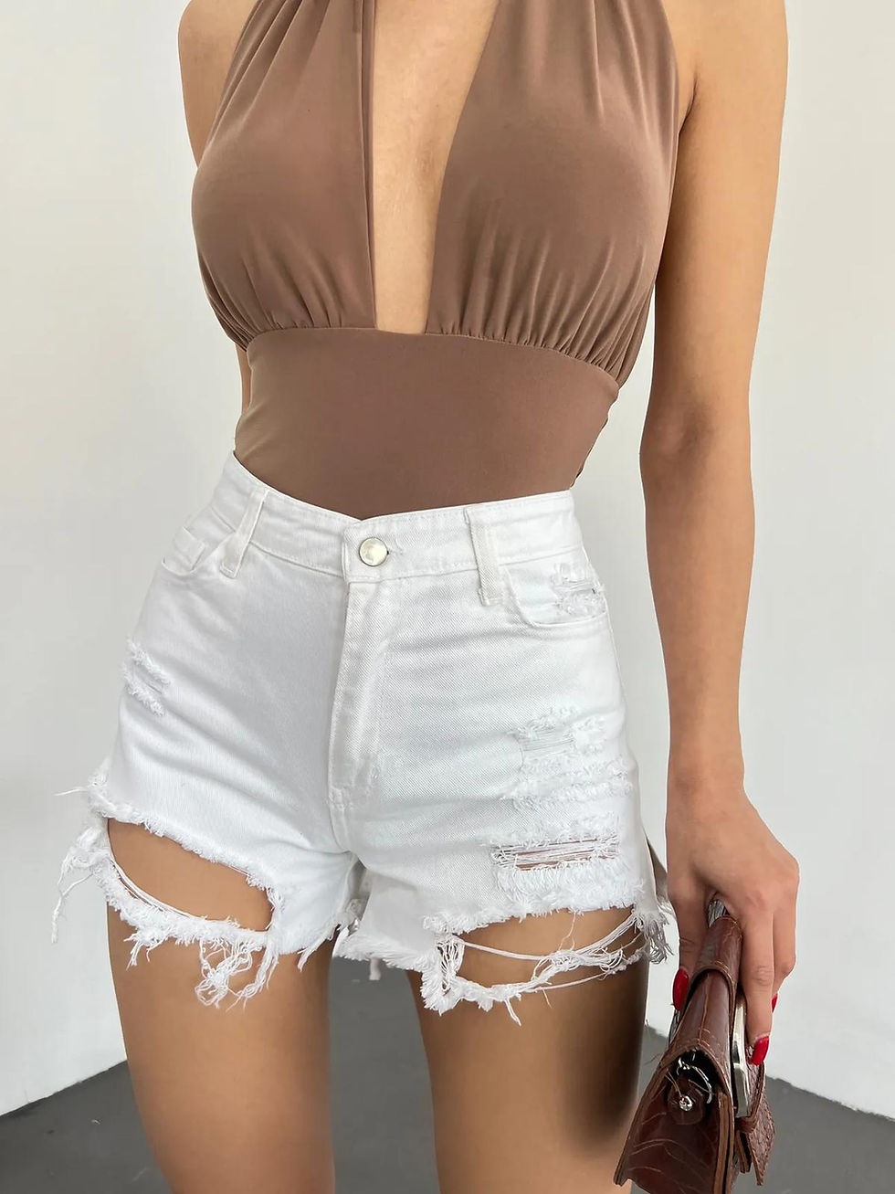 Küçük resim: Lazer Yırtıklı Mini Denim Şort Beyaz