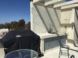 Roof grill and bar area