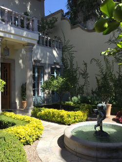Entry garden fountain