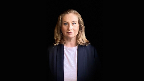 Linda Ferrari. Master Life Coach Australia.png