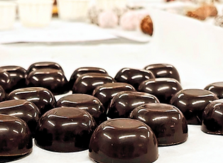 Dark chocolates_edited_edited.png