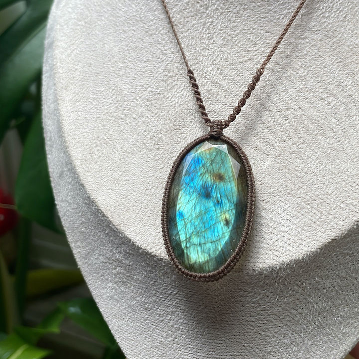 Thumbnail: Labradorite Necklace