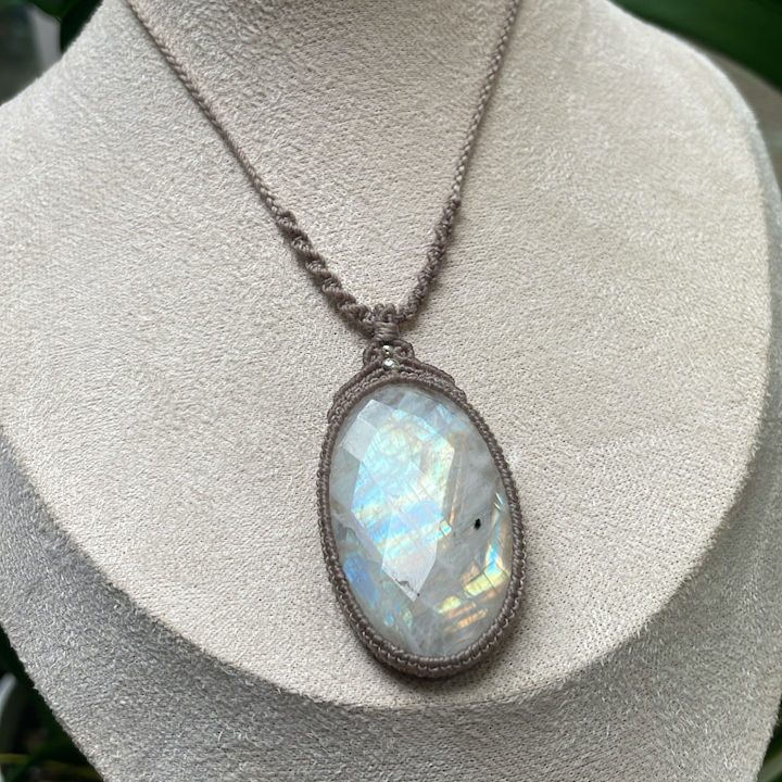 Thumbnail: Rainbow Moonstone Necklace