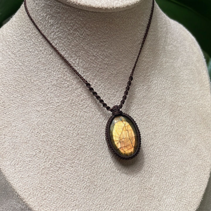 Thumbnail: Labradorite Necklace