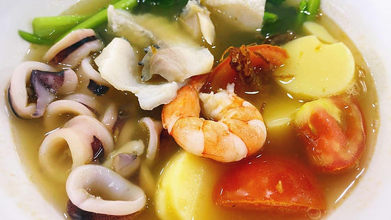 海鲜汤 SEAFOOD SOUP