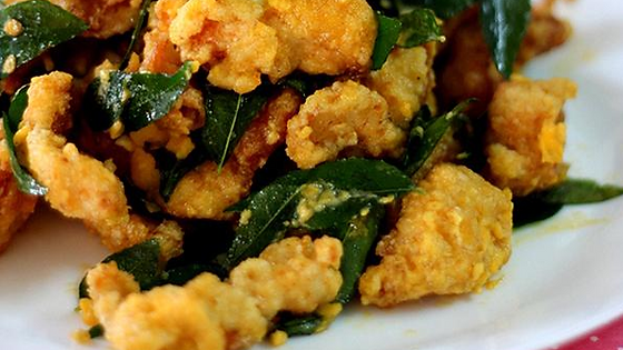 ★ 香脆咸蛋鸡 Crispy Salted Egg Yolk Chicken