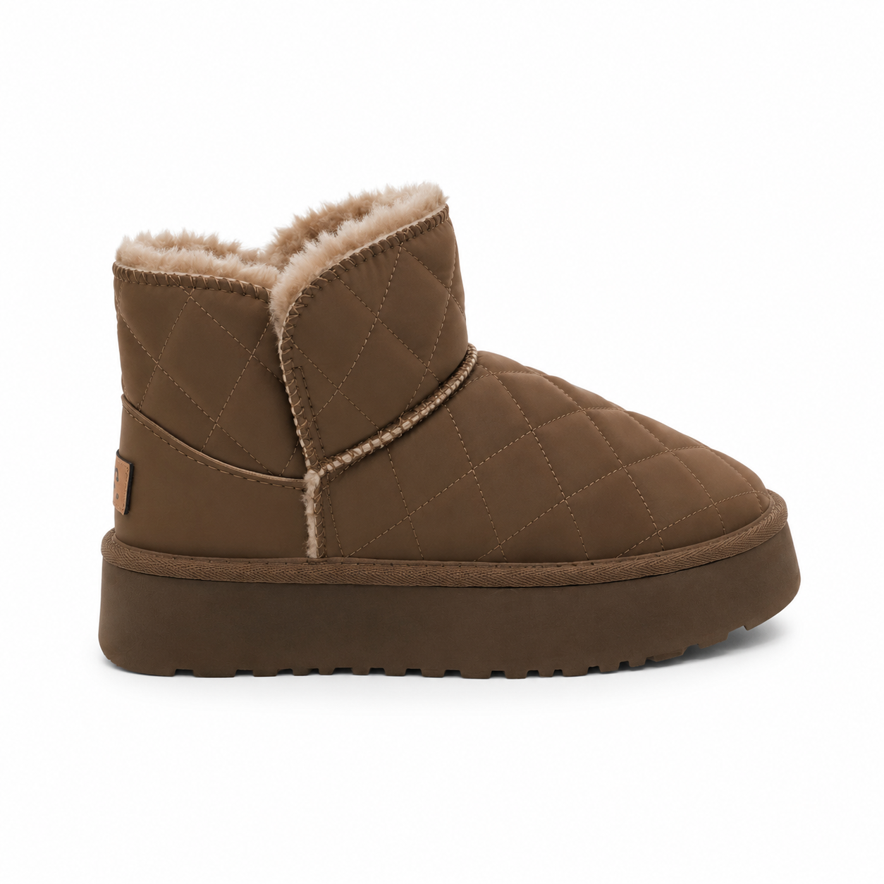 Pantubotas capitoneadas beige