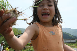 泥んこでも楽しい！