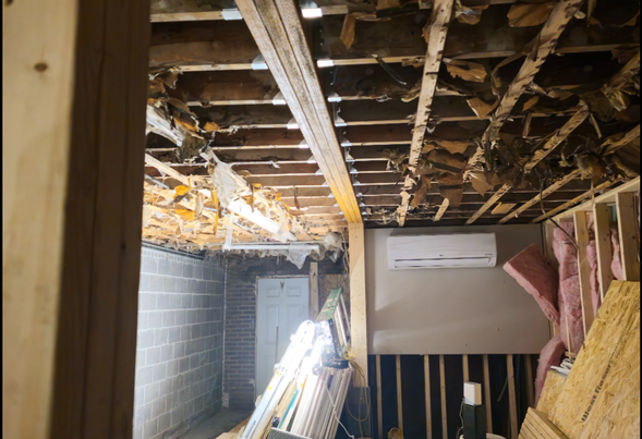 Double poutre structurale installée avec nouveaux appuis à Montréal
