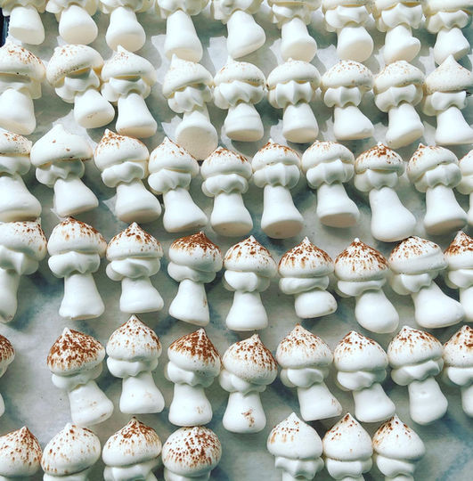 meringue mushrooms