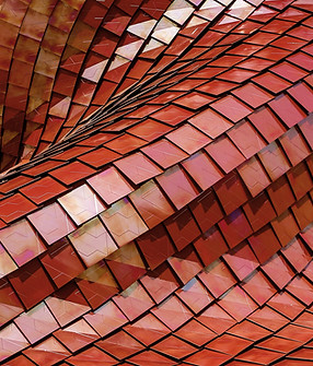 Twisted techo de tejas rojas