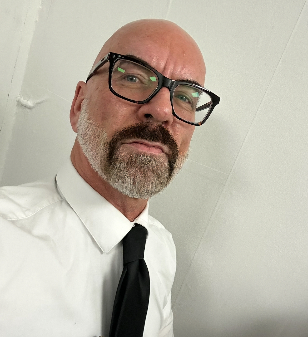 Writer: Edward Maddison