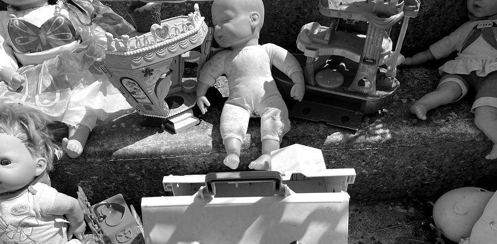 Abandoned dolls and toys