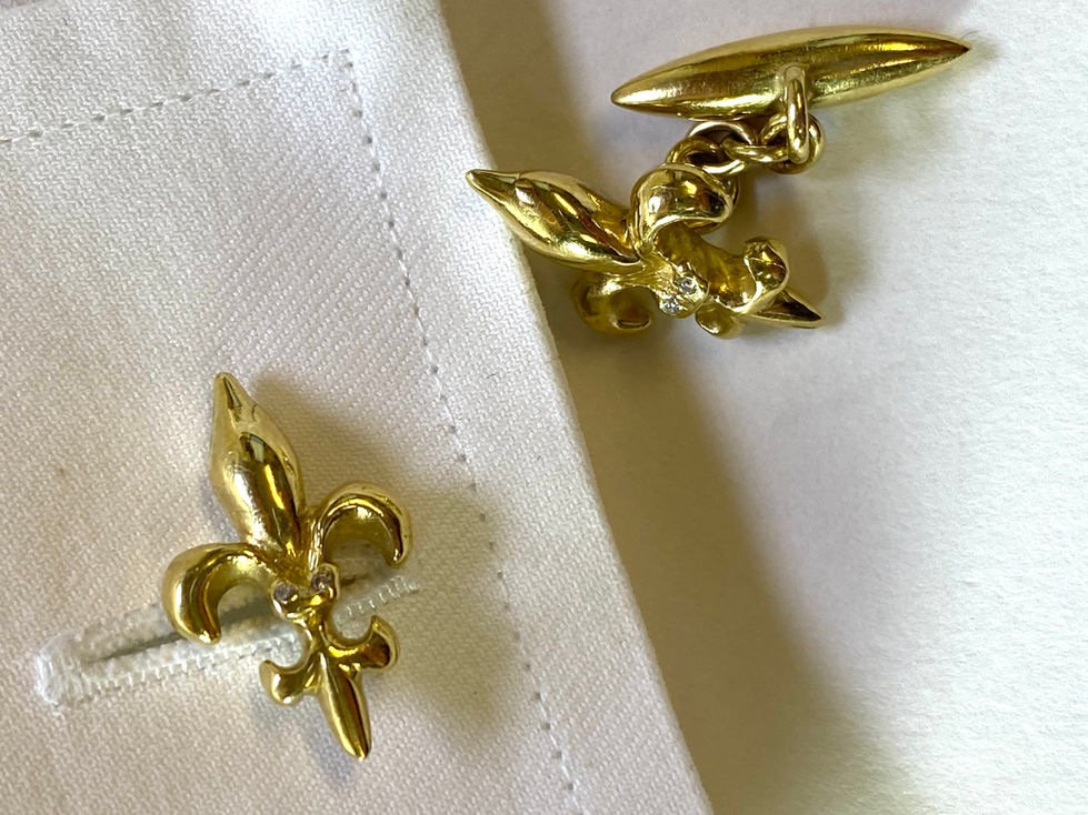 Fleur-de-lis cufflinks - 18ct gold with diamonds. Cast from carved wax. Maker David Salariya